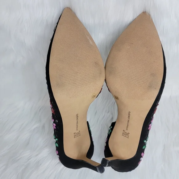 INC International Concepts black pumps pointed toe multi colored floral heels. - Picture 8 of 9